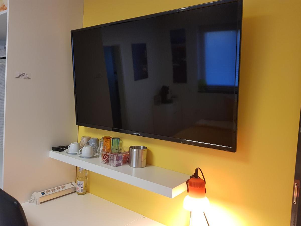 Klein Und Fein Apartment แอร์ฟชตัดท์ ภายนอก รูปภาพ
